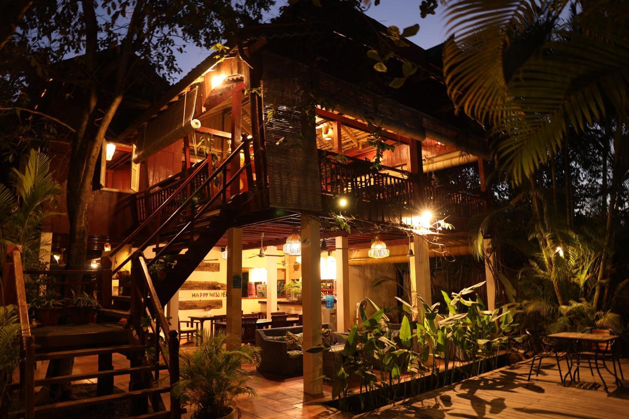 Sambor Village Hotel Kâmpóng Thum Eksteriør billede