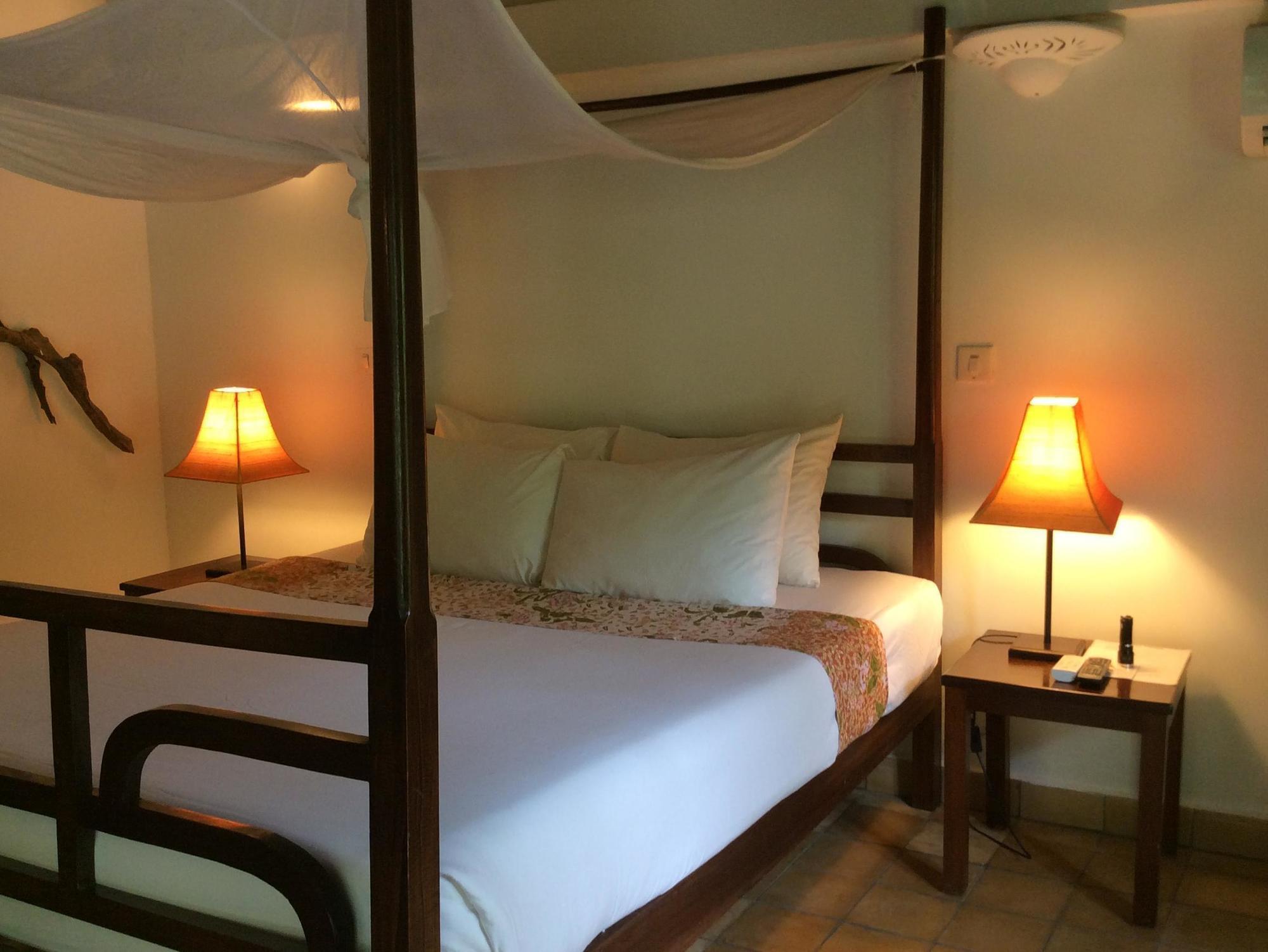 Sambor Village Hotel Kâmpóng Thum Eksteriør billede